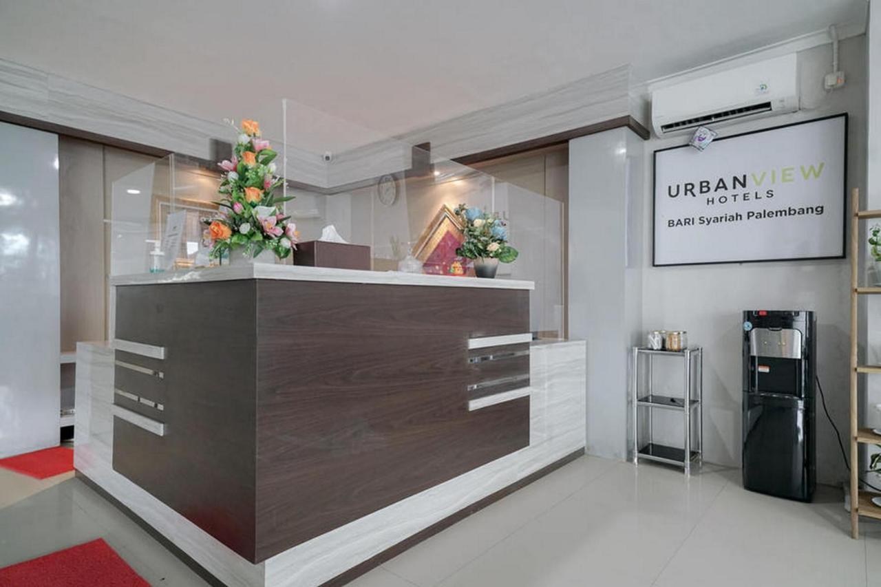 Urbanview Hotel Bari Syariah Palembang By Reddoorz Exterior photo